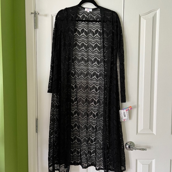 LuLaRoe black lace Sarah - Picture 2 of 5